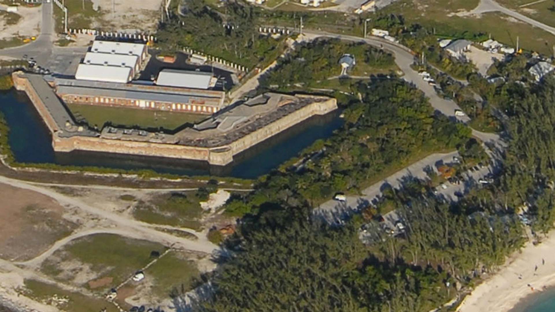 fort zachary