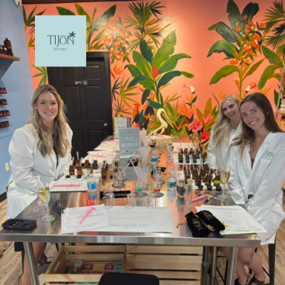 Custom Perfume/Cologne Making - Mix & Match Class